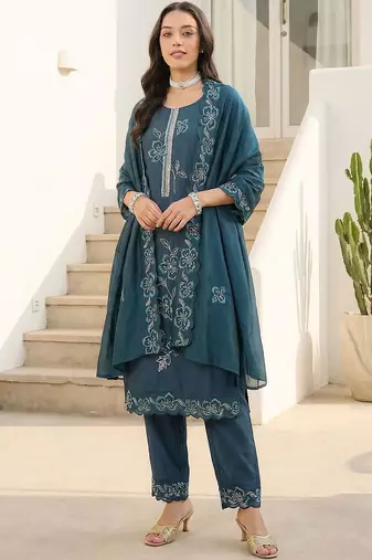 Women Floral Embroidered Regular Thread Work Kurta with Trousers & With Dupatta