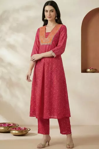 Women Ethnic Motifs Embroidered Regular Thread Work Silk Kurta with Trousers
