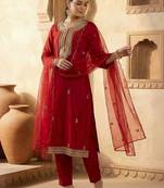 Women Ethnic Motifs Embroidered Regular Kurta with Trousers & With Dupatta