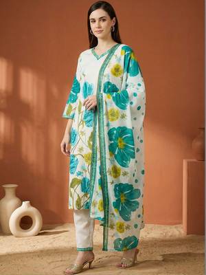 Women Floral Printed Regular Pure Cotton Kurta with Trousers & With Dupatta 1