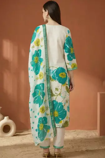 Women Floral Printed Regular Pure Cotton Kurta with Trousers & With Dupatta