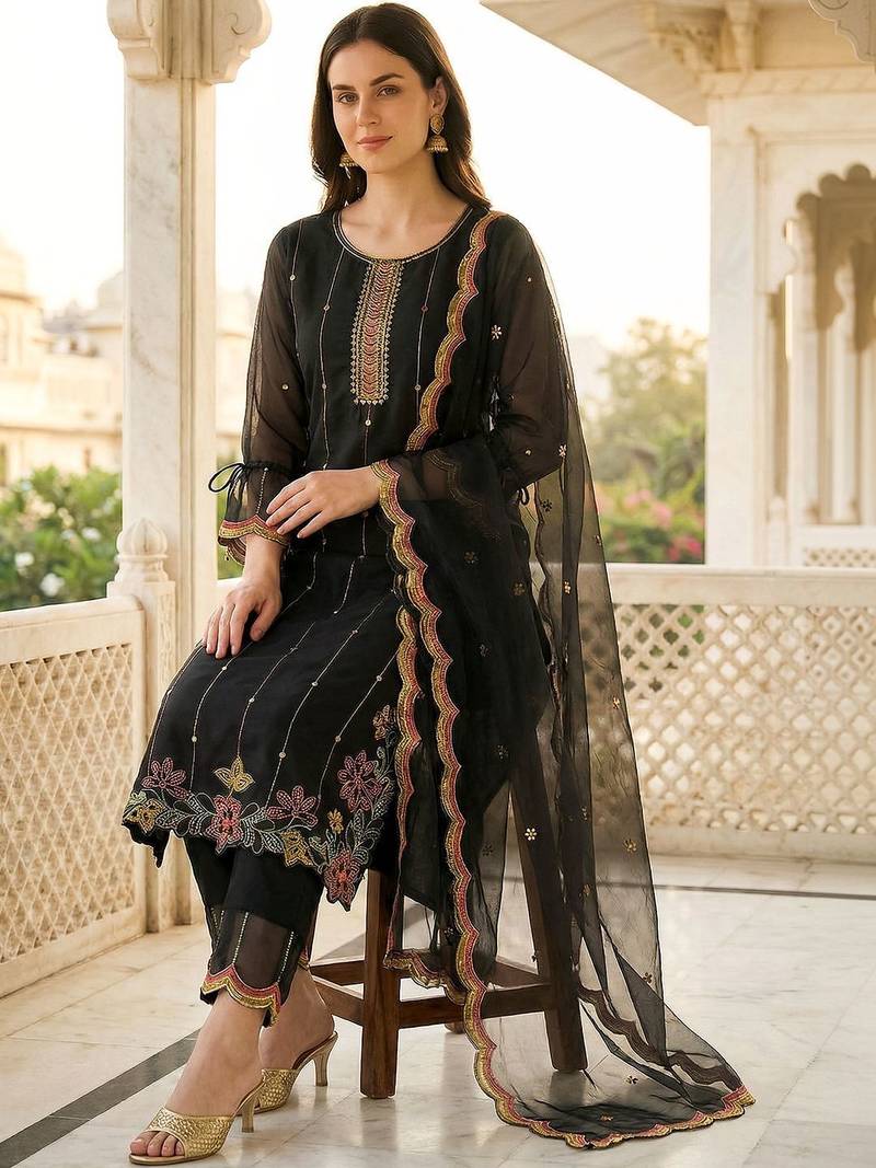 Women Ethnic Motifs Embroidered Regular Thread Work Kurta with Trousers & With Dupatta