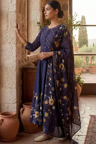 Women Floral Printed Pleated Pure Cotton Kurta with Trousers & With Dupatta