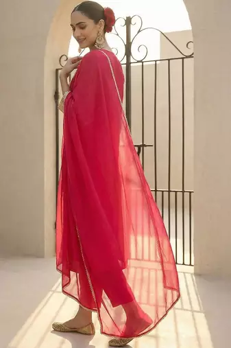 Women Ethnic Motifs Embroidered Regular Thread Work Kurta with Trousers & With Dupatta