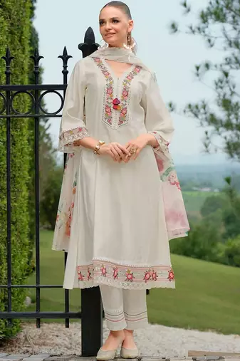 Women Floral Embroidered Regular Thread Work Kurta with Trousers & With Dupatta