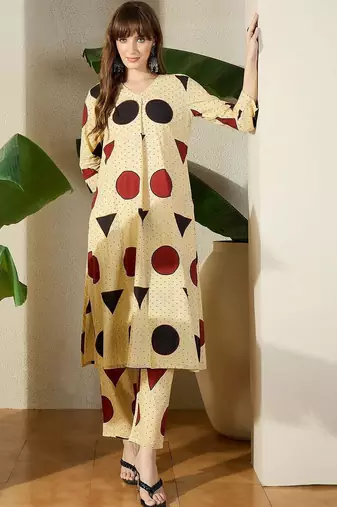 Women Printed Regular Pure Cotton Kurta with Trousers