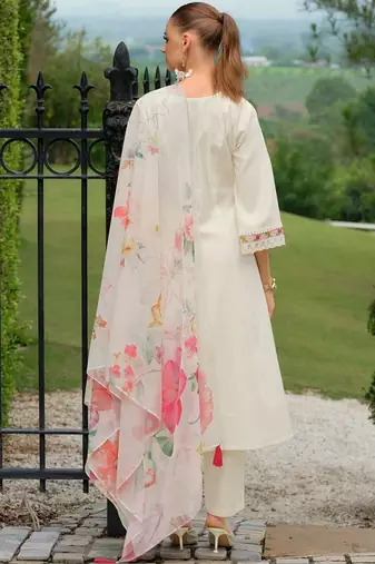 Women Floral Embroidered Regular Thread Work Kurta with Trousers & With Dupatta
