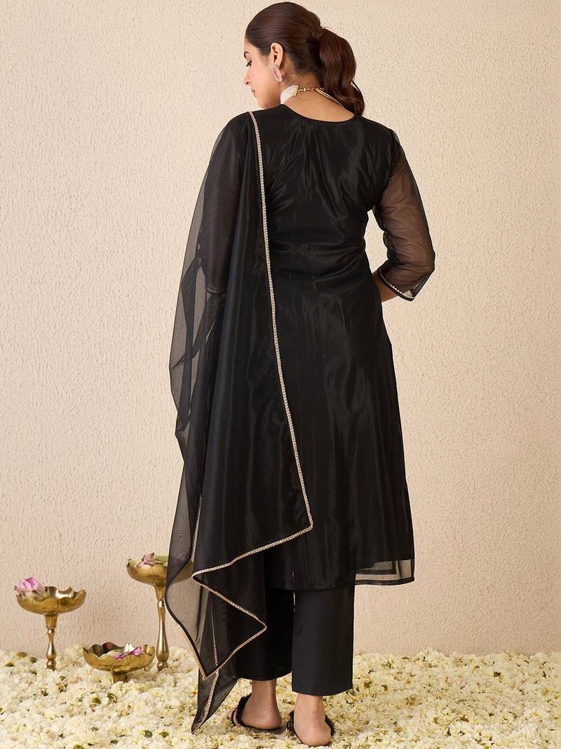 Women Ethnic Motifs Embroidered Regular Thread Work Kurta with Trousers & With Dupatta