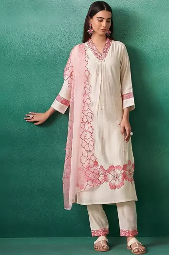 Women Floral Embroidered Regular Thread Work Kurta with Trousers & With Dupatta