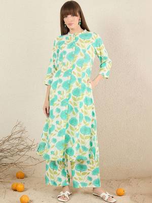 Women Floral Printed Regular Kurta with Palazzos 4