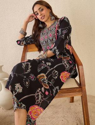 Women Floral Printed Regular Pure Cotton Kurta with Trousers 2