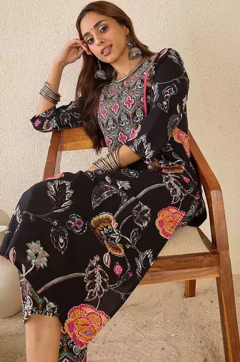 Women Floral Printed Regular Pure Cotton Kurta with Trousers