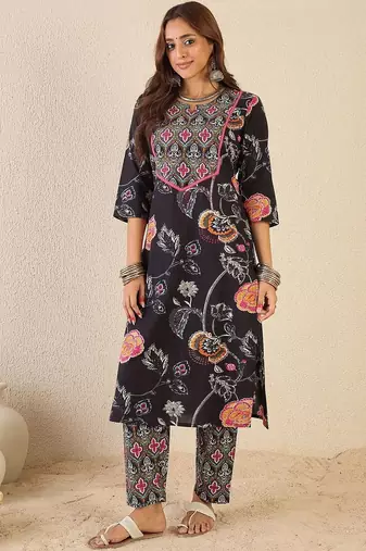 Women Floral Printed Regular Pure Cotton Kurta with Trousers
