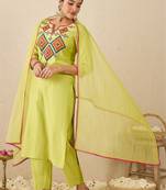Women Ethnic Motifs Embroidered Regular Thread Work Liva Kurta with Trousers & With Dupatta