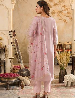 Women Regular Thread Work Kurta with Trousers & With Dupatta 2