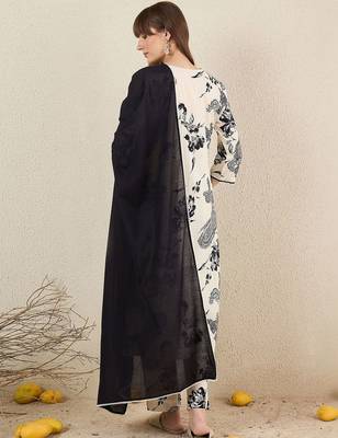 Women Ethnic Motifs Printed Regular Pure Cotton Kurta with Trousers & With Dupatta 4