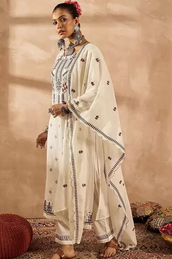 Women Ethnic Motifs Embroidered Regular Thread Work Pure Cotton Kurta with Trousers & With Dupatta