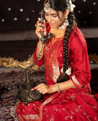 Women Ethnic Motifs Regular Kurta with Trousers & With Dupatta 2