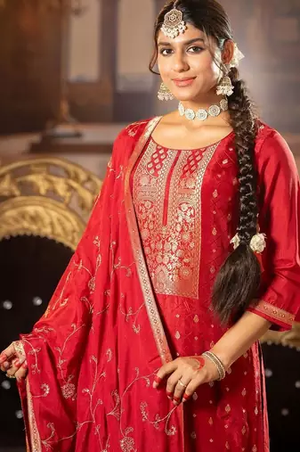 Women Ethnic Motifs Regular Kurta with Trousers & With Dupatta
