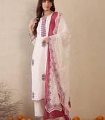 Women Ethnic Motifs Embroidered Regular Thread Work Pure Cotton Kurta with Trousers & With Dupatta