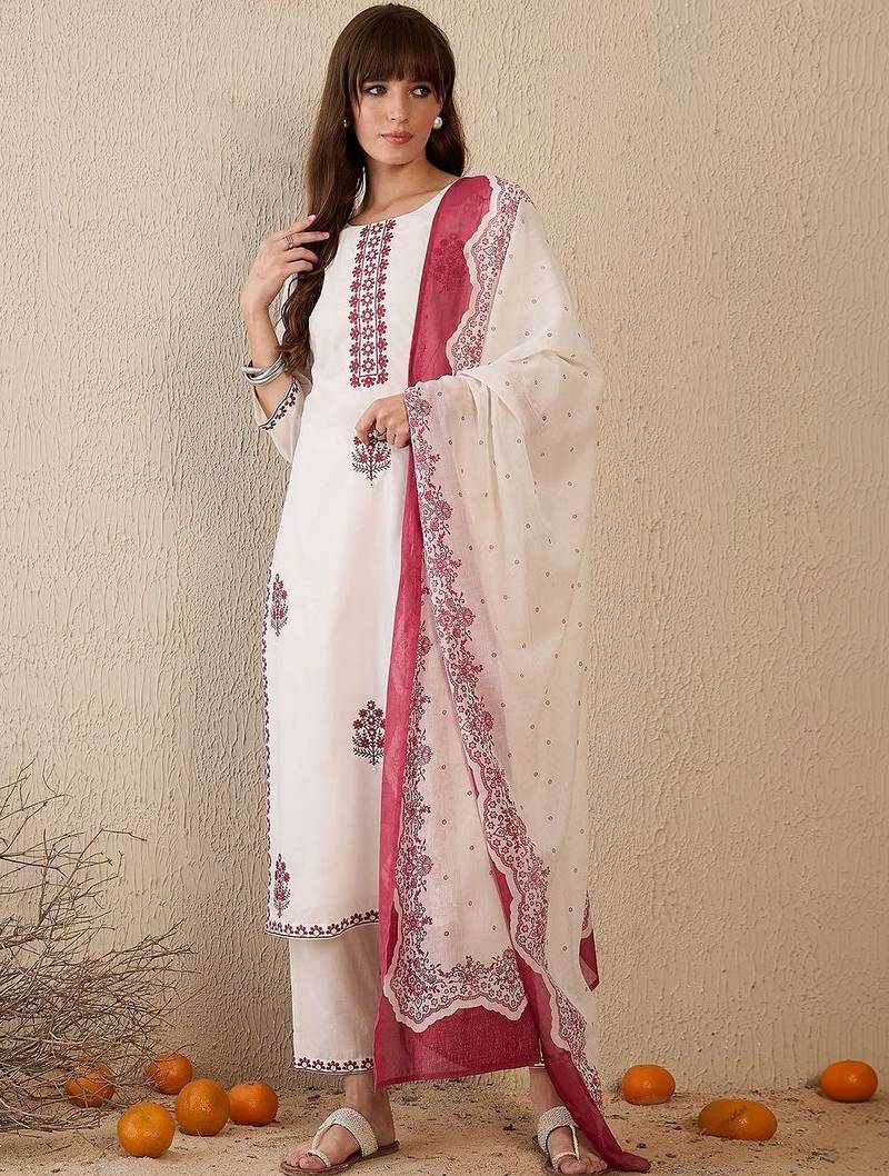 Women Ethnic Motifs Embroidered Regular Thread Work Pure Cotton Kurta with Trousers & With Dupatta