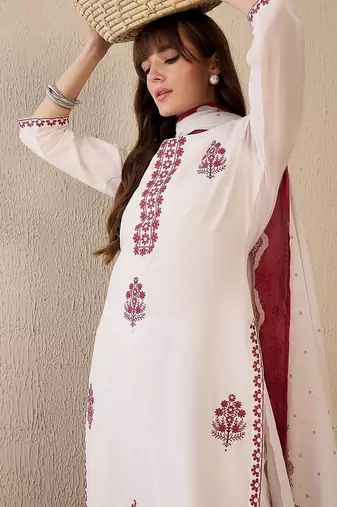 Women Ethnic Motifs Embroidered Regular Thread Work Pure Cotton Kurta with Trousers & With Dupatta