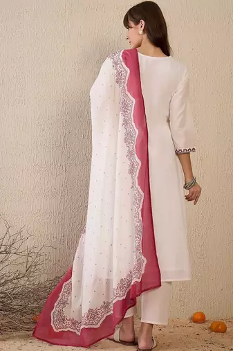 Women Ethnic Motifs Embroidered Regular Thread Work Pure Cotton Kurta with Trousers & With Dupatta