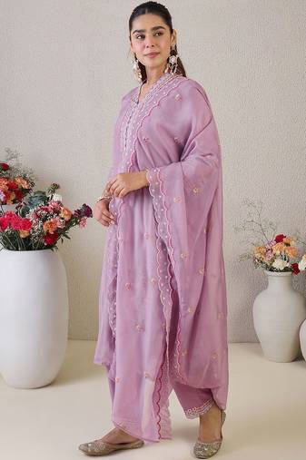 Women Ethnic Motifs Embroidered Regular Thread Work Kurta with Trousers & With Dupatta