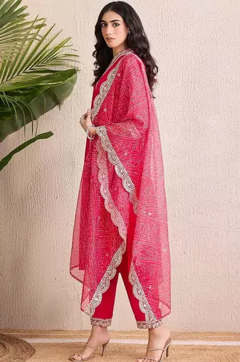 Women Ethnic Motifs Regular Thread Work Kurta with Trousers & With Dupatta