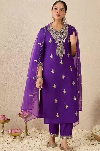 Women Ethnic Motifs Embroidered Regular Kurta with Trousers & With Dupatta