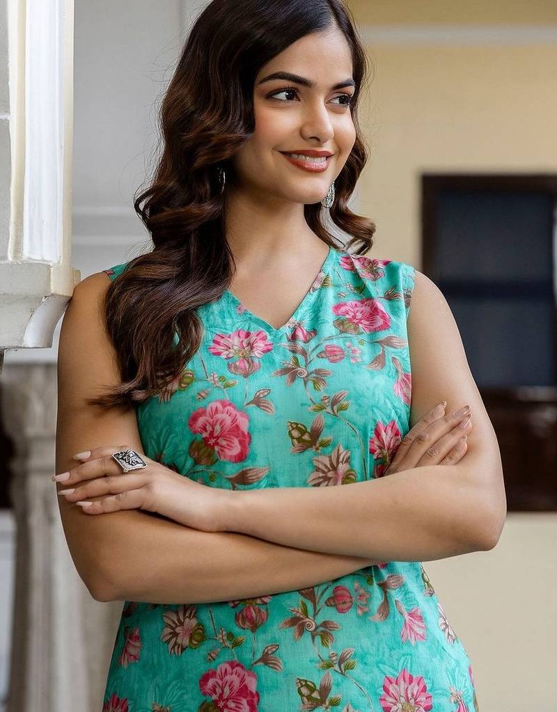 Women Floral Printed Regular Pure Cotton Kurta with Trousers