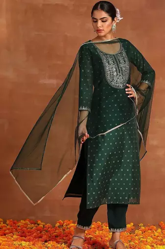 Women Ethnic Motifs Embroidered Regular Chanderi Silk Kurta with Trousers & With Dupatta