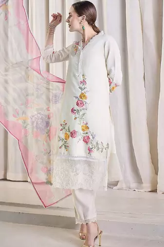 Women Floral Embroidered Regular Thread Work Kurta with Trousers & With Dupatta
