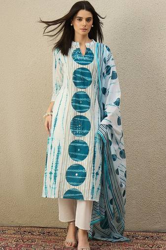 Women Printed Regular  Cotton Kurta with Trousers & With Dupatta