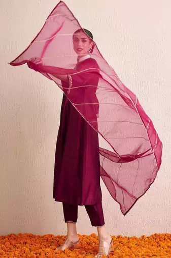 Women Ethnic Motifs Embroidered Pleated Thread Work Liva Kurta with Trousers & With Dupatta