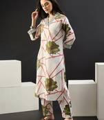 Women Floral Printed Regular Pure Cotton Kurta with Trousers
