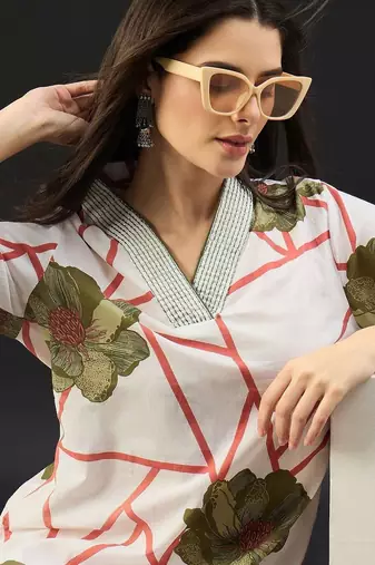 Women Floral Printed Regular Pure Cotton Kurta with Trousers