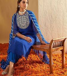 Women Ethnic Motifs Embroidered Thread Work Kurta with Trousers & With Dupatta