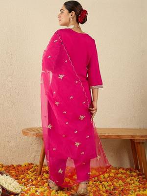 Women Ethnic Motifs Embroidered Regular Thread Work Kurta with Trousers & With Dupatta 3