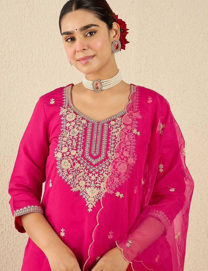 Women Ethnic Motifs Embroidered Regular Thread Work Kurta with Trousers & With Dupatta