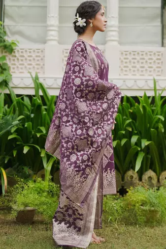 Women Ethnic Motifs Regular Kurta with Trousers & With Dupatta