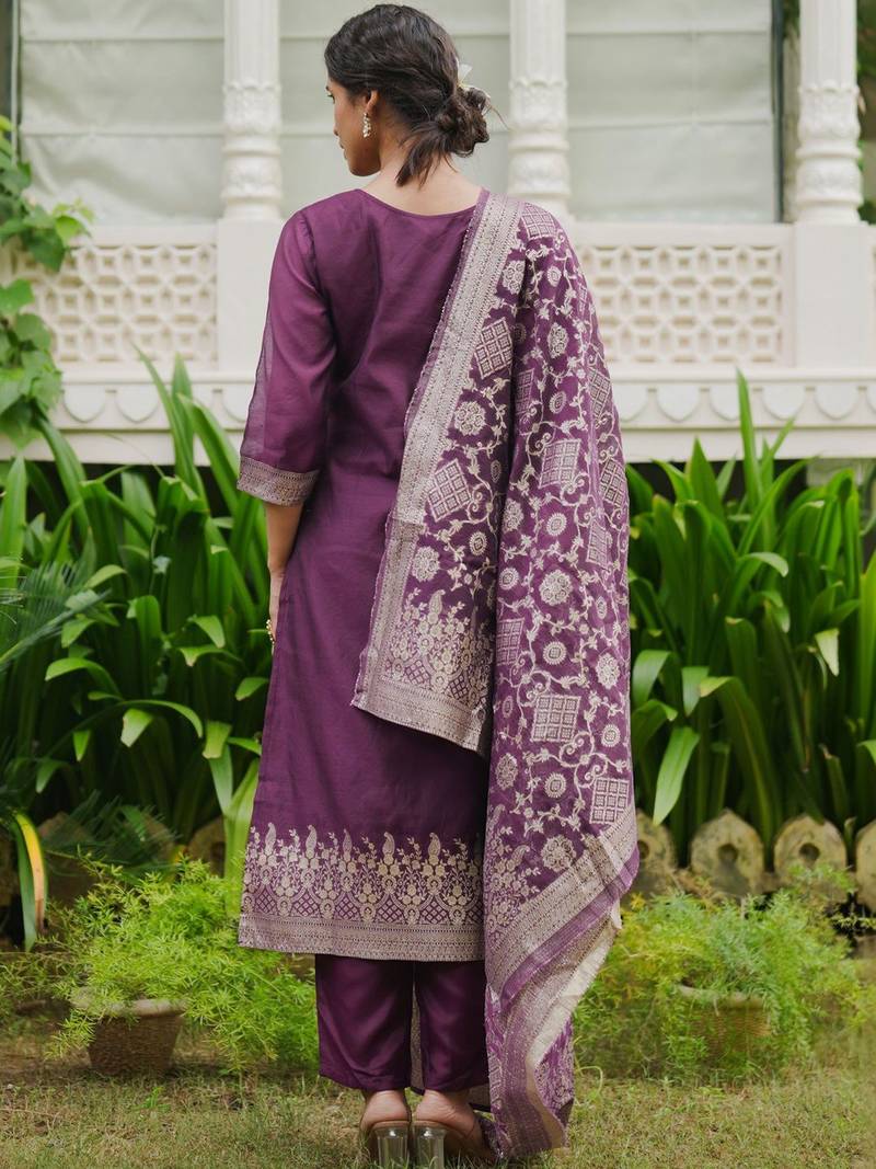 Women Ethnic Motifs Regular Kurta with Trousers & With Dupatta