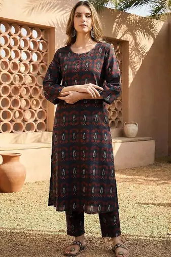 Women Printed Regular Pure Cotton Kurta with Trousers