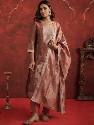 Women Regular Kurta with Trousers & With Dupatta 5
