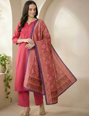 Women Regular Kurta with Trousers & With Dupatta 3