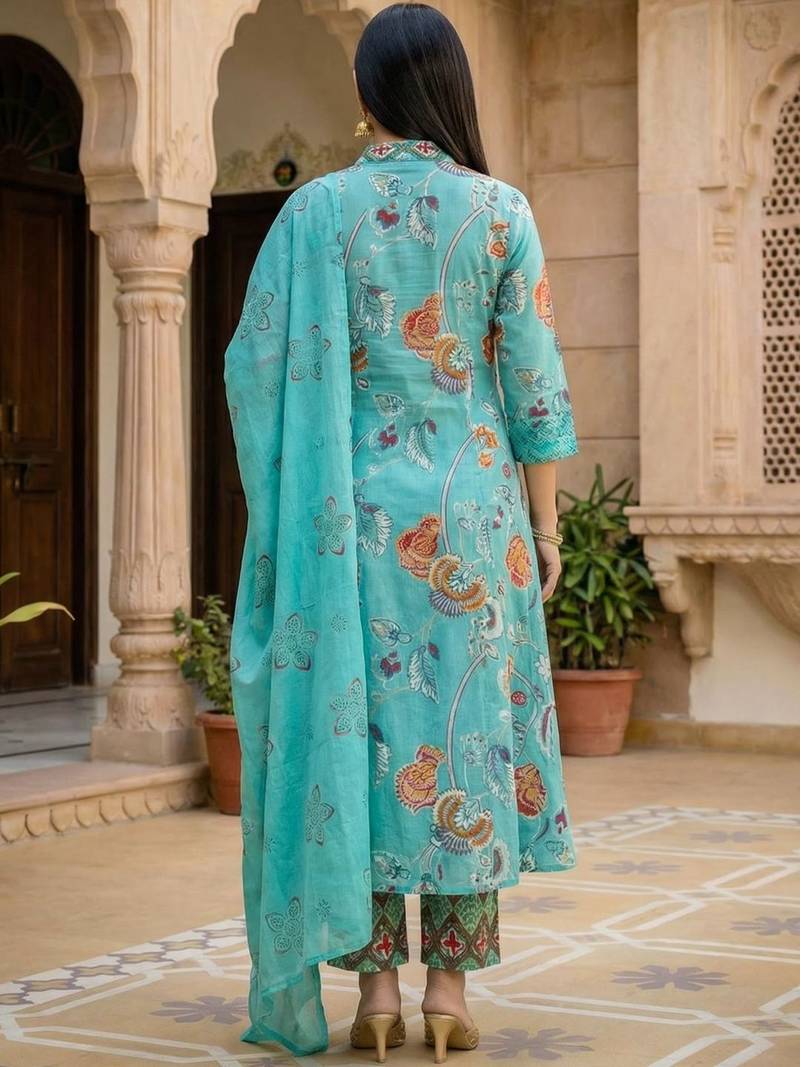 Floral Printed Beads and Stones Pure Cotton Kurta with Trousers & With Dupatta
