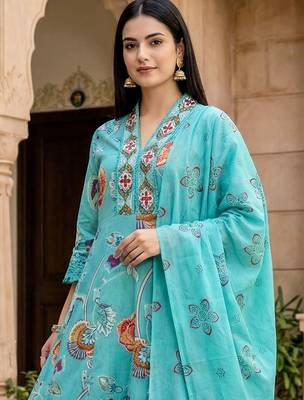 Floral Printed Beads and Stones Pure Cotton Kurta with Trousers & With Dupatta 6