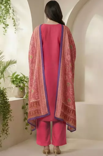 Women Ethnic Motifs Regular Kurta with Trousers & With Dupatta