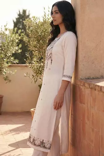 Women Ethnic Motifs Embroidered Regular Mirror Work Pure Cotton Kurta with Trousers & With Dupatta