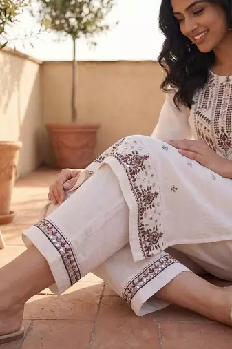 Women Ethnic Motifs Embroidered Regular Mirror Work Pure Cotton Kurta with Trousers & With Dupatta